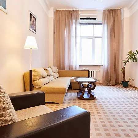 Home Hotel Apartments On Khreshchatyk Area Kyiv Exterior photo