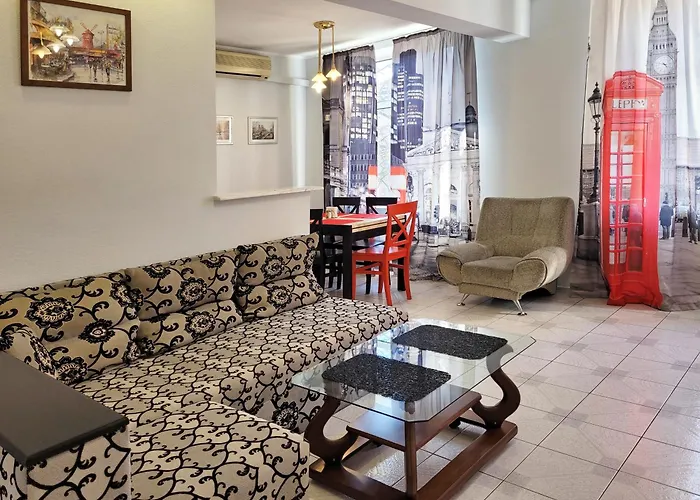 Home Hotel Apartments On Khreshchatyk Area