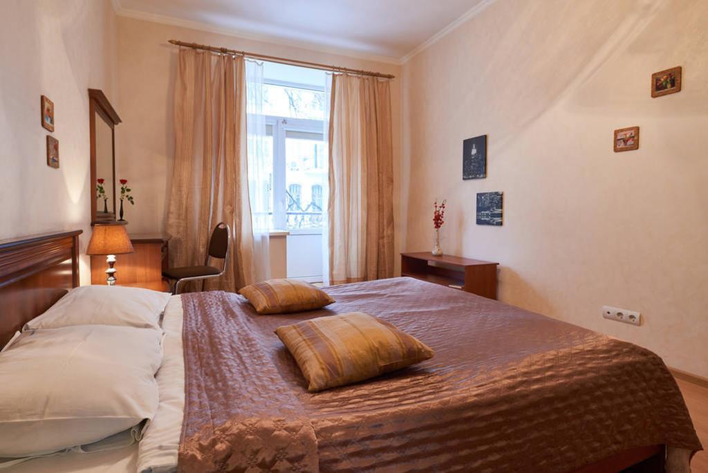 On Khreshchatyk Area Apartment Kyiv